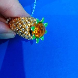 - Kate Spade Gorgeous Cocktail Ring NWT Sz 6 Pavé & Enamel